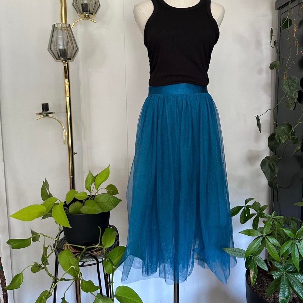 Eva Mendes New York and Company Turquoise Blue Tulle Midi Skirt Womens Medium